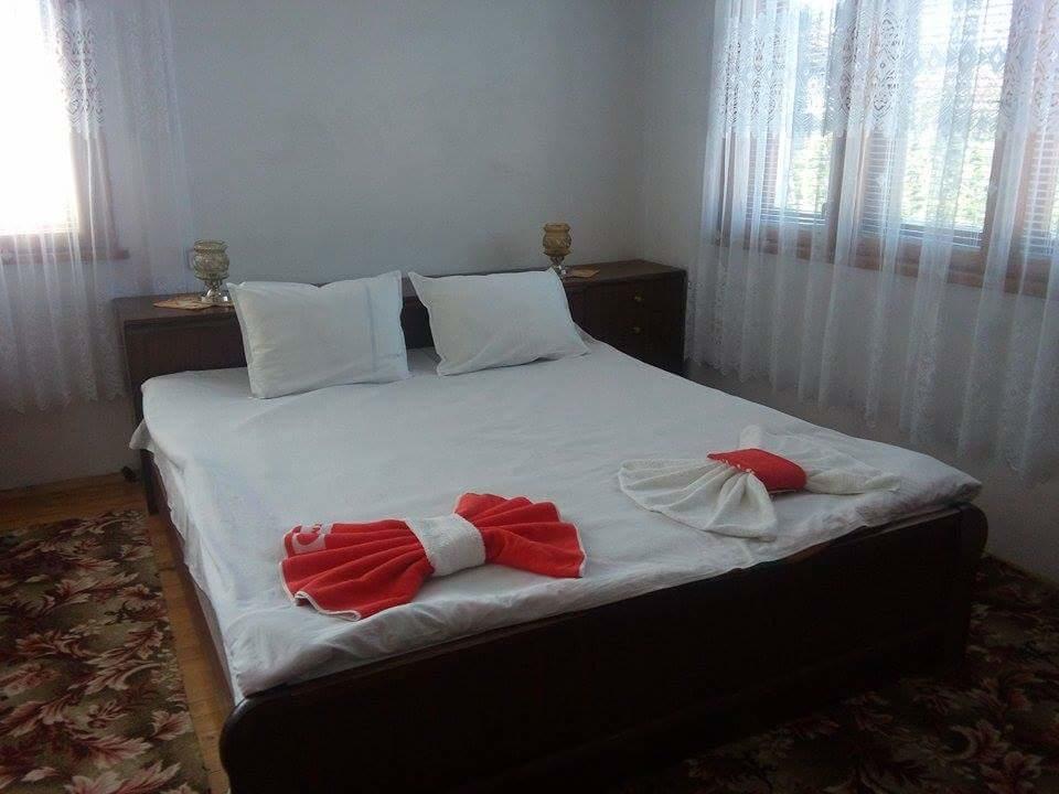 Guest House Ahp Mala Tsŭrkva Pokój zdjęcie