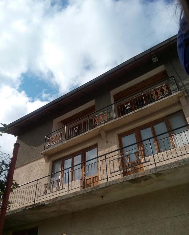 Guest House Ahp Mala Tsŭrkva Pokój zdjęcie